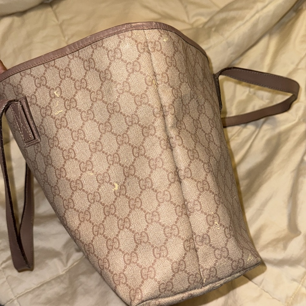 Gucci Supreme PVC Tote - Picture 11 of 12